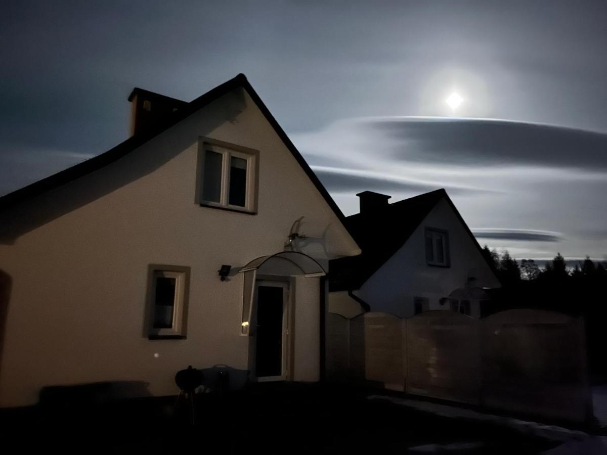 Domki Nad Stawem Uherce Uherce Mineralne Exteriér fotografie