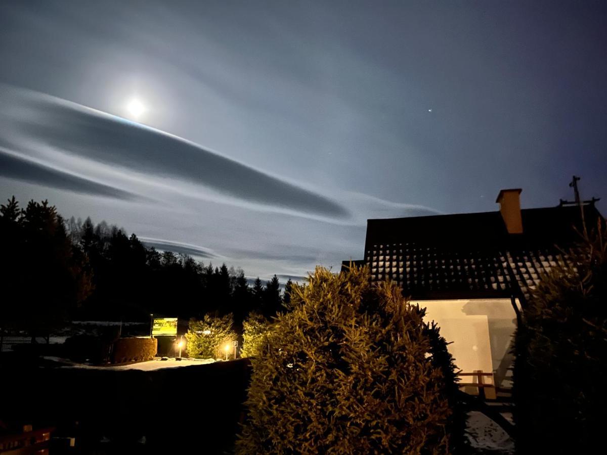 Domki Nad Stawem Uherce Uherce Mineralne Exteriér fotografie